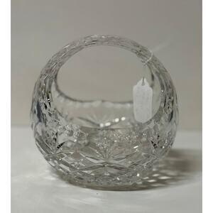 Elegant Crystal Basket - Home Decor - KK 512